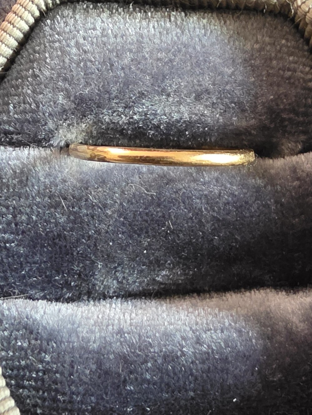 14k Stacking Yellow Gold Band Ring (Vintage)